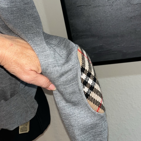 Burberry Gray and Plaid Wool Long Sleeve Top - Picture 6 of 6